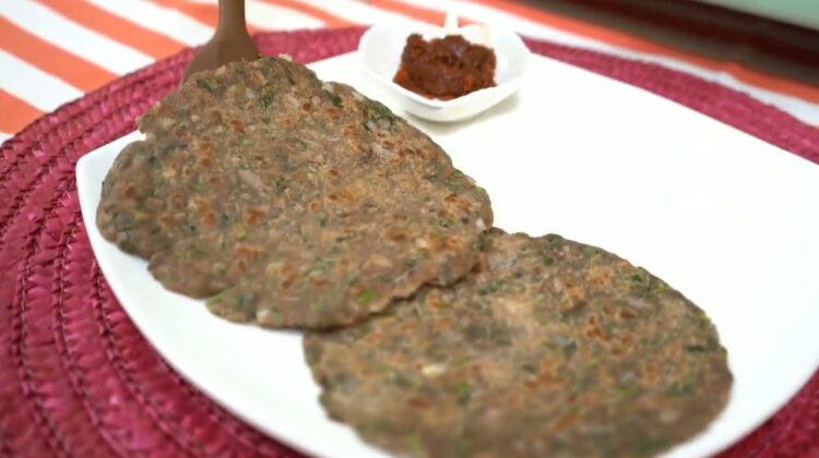 Millet keerai chappathi / கம்பு ,கேழ்வரகு கீரை சப்பாத்தி- Prevents Anaemia & Osteoporosis